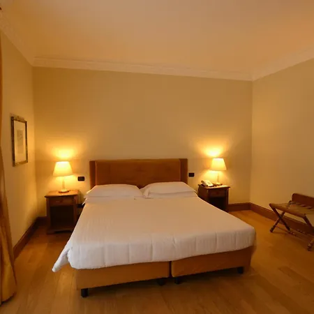 Hotell Katane Palace