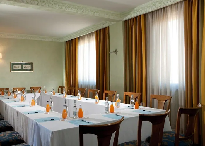 Hotell Katane Palace 4*