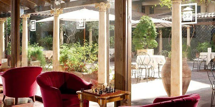 Katane Palace Hotell